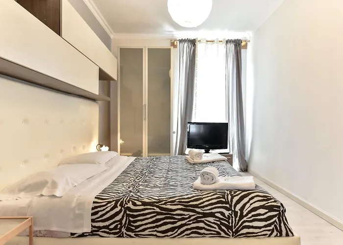 A Fontana - San Vitale Alloggio in famiglia